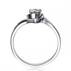 白18K金镶嵌8分H色优白钻石戒指